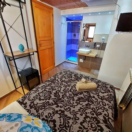 L&p ベッド・アンド・ブレックファスト チェファル