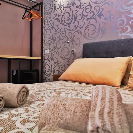 ベッド・アンド・ブレックファスト L&p チェファル